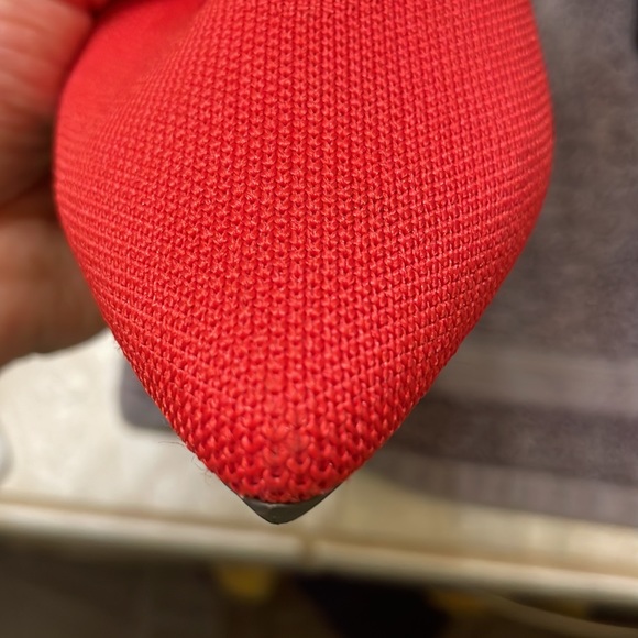 Rothy’s pointed flats. Used a couple times with some light scuffs on the side. - Picture 6 of 7